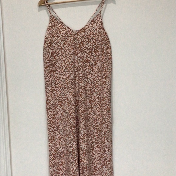 Old Navy Leopard Print Slip Dress Size Large with Side Slit - Picture 3 of 8